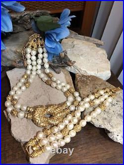 Vintage FM Gold tone Faux pearl 2 row Knot Beaded Necklace 3 row Bracelet Set