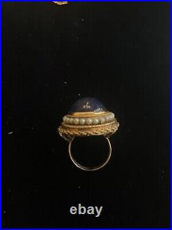 Vintage Lapis Lazuli Ring Set In 14k Gold & pearls Size 7 beautiful design
