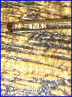 Vintage Oval Black Mother of Pearl Earrings Set in 14k Yellow Gold, 9mm x 11mm