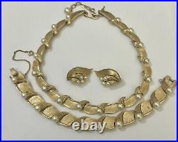 Vintage Trifari SET Parure Necklace Bracelet Earrings Signed Lot Faux Pearl 3pc