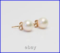 Vintage elegant classic 14k gold and pearl necklace post earrings set