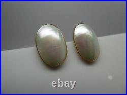 Vintage14KT Yellow Gold White Mabel Pearl Oval 17mm x 11mm Bezel Set Earrings