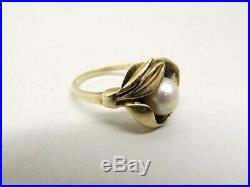Vtg 10K Gold Cultured Pearl Ring Sz 4.5 Calla Lily Flower Floral Setting Dainty