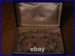 Vtg CROWN TRIFARI Faux Pearl Rhinestone Gold Toned Necklace Bracelet Earring Set