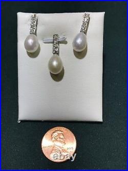 White Gold 18K Diamond Set of Pearl (Earring/Pendant) GIA Gemologist Appraisal