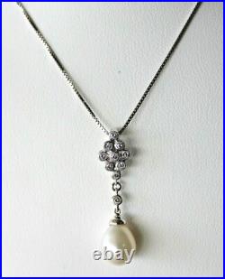 White Pearl & Diamond Pendant/Necklace & Earrings 14k White Gold Set Apprs $4900 White Pearl & Diamond Pendant/Necklace & Earrings 14k White Gold Set Apprs $4900