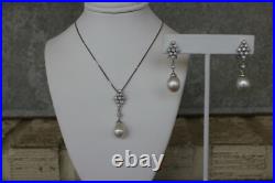 White Pearl & Diamond Pendant/Necklace & Earrings 14k White Gold Set Apprs $4900 White Pearl & Diamond Pendant/Necklace & Earrings 14k White Gold Set Apprs $4900
