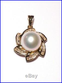 White South Sea pearl set(ring, earrings, pendant), diamonds, solid 14k yellow gold