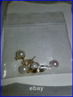 Zales 14 Kt Gold Pearl And Diamond Earring Pendant Set